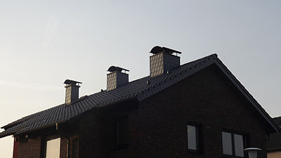 Anbaubereich, komplett neue Dacheindeckung inkl. Wärmedämmung