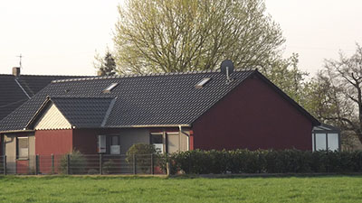 Holzrahmenbau inkl. Dachneueindeckung, Wärmedämmung nach EnEV, Trockenbau